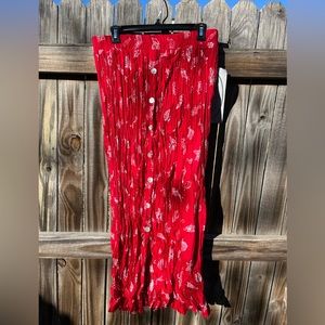 NWT - Stonebridge Red Crinkle Skirt